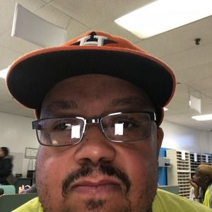 Meet your Posher, Neil